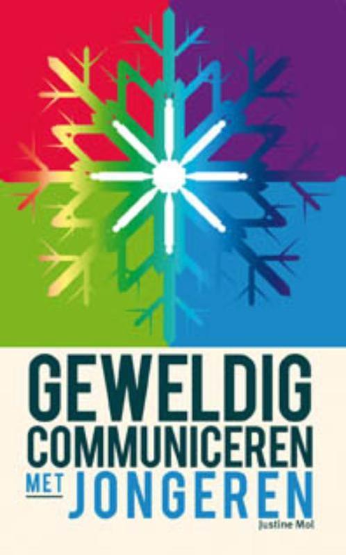 Geweldig communiceren met jongeren 9789088501159 Justine Mol, Boeken, Studieboeken en Cursussen, Gelezen, Verzenden