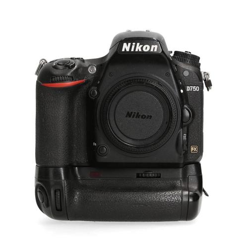 Nikon D750 + Jupio grip - 64.000 kliks, Audio, Tv en Foto, Fotocamera's Digitaal, Zo goed als nieuw, Nikon, Ophalen of Verzenden