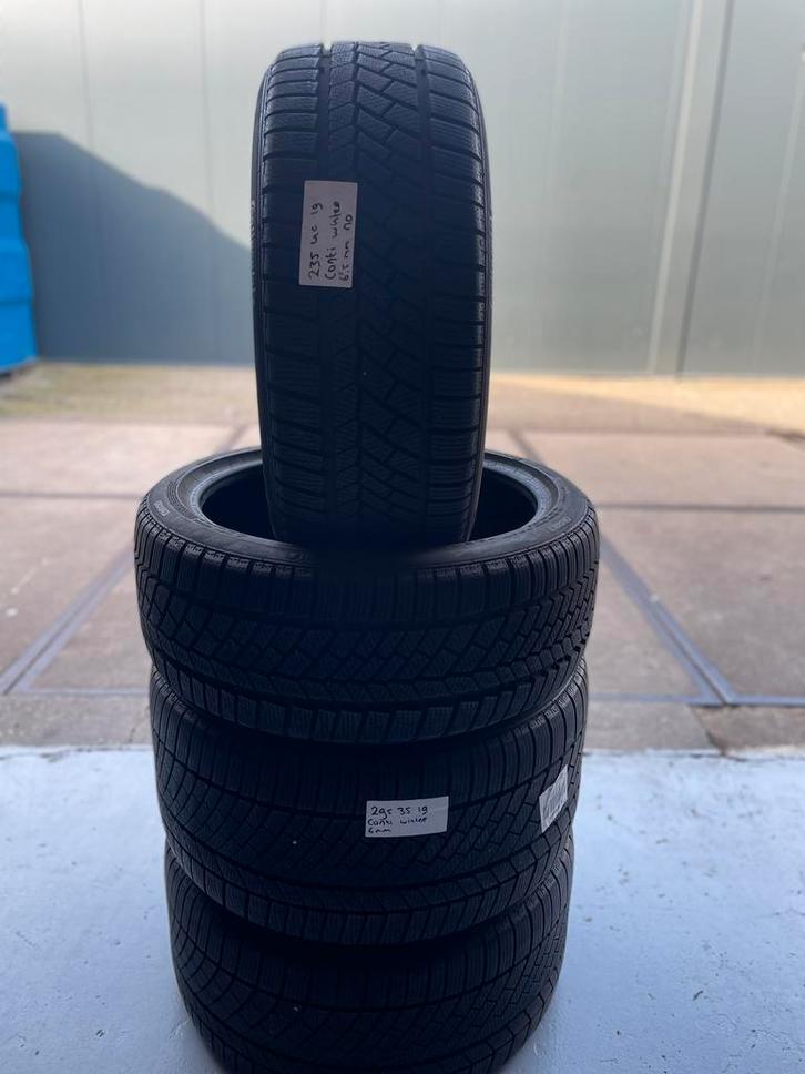 295/35/19 Continental Winter 6,5MM 2 STUKS 250,-, Auto-onderdelen, Banden en Velgen, 19 inch, Winterbanden, 295 mm, Personenwagen