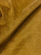 Hoge waarde! Zacht fluweel met duizend gouden strepen /