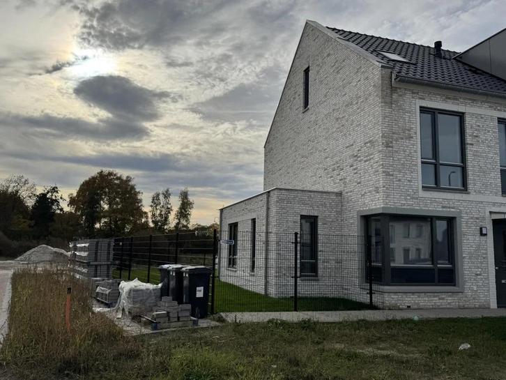 Te huur: Huis Hendric Everslaan in Heeze, Huizen en Kamers, Huizen te huur, Noord-Brabant