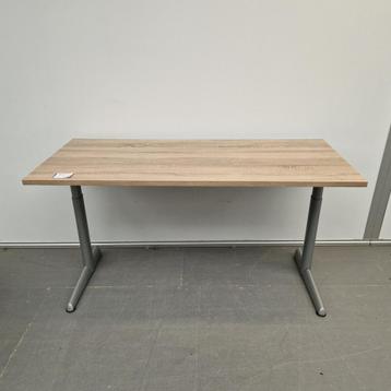 Ahrend 500 bureau NIEUW BLAD - 140x60 cm beschikbaar voor biedingen