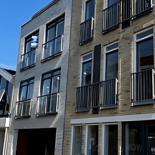 Appartement met balkon en parkeerplaats, Huizen en Kamers, Huizen te huur, Direct bij eigenaar, Appartement