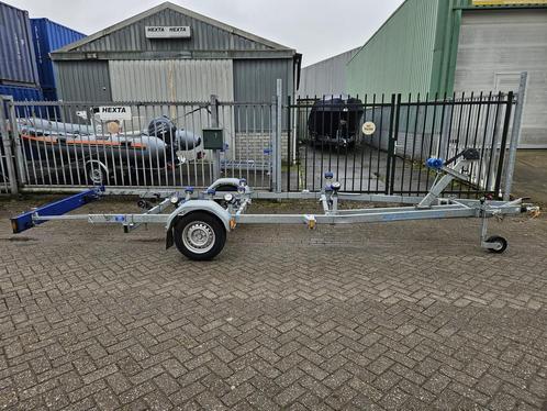 Sunway Galaxy 1350kg Geremde Boottrailer, Watersport en Boten, Boottrailers, Minder dan 1500 kg, Minder dan 6 meter, Verstelbare verlichting