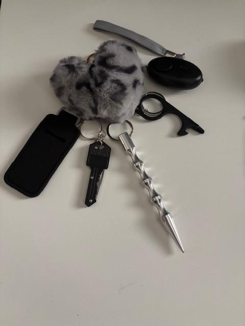 Zelfverdedigings sleutelhanger div. kleuren, Verzamelen, Sleutelhangers, Nieuw, Verzenden