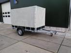 ongeremde gesloten aanhangers diverse uit voerringen � 2492