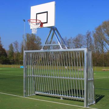 Anti vandalisme voetbaldoel 300 x 200 cm met basket beschikbaar voor biedingen