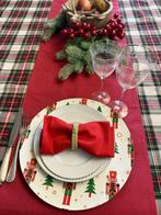 Elegante tafelkleed en runner met een rood ruitpatroon,, Diversen, Kerst, Nieuw