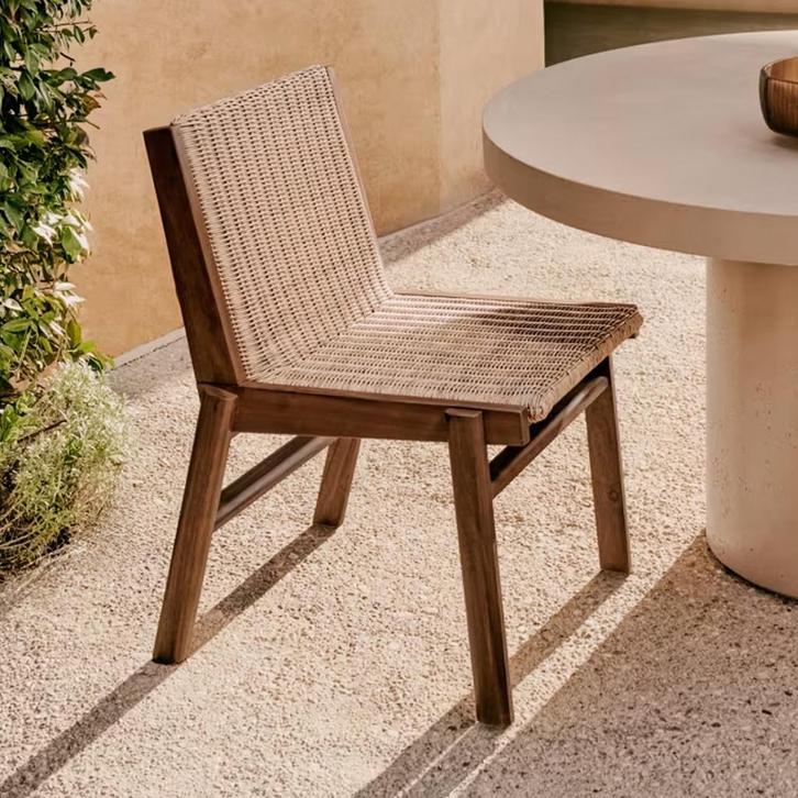 *WOONWINKEL* Kave Home Itani Rotan Eetstoel In Japandi Stijl, Tuin en Terras, Tuinsets en Loungesets, Nieuw, Rotan, Verzenden
