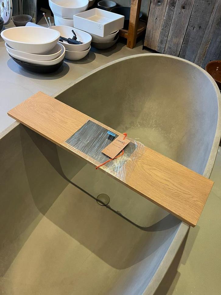 Looox badplank met tablethouder hout 3x  – nieuwprijs 165,-, Huis en Inrichting, Badkamer | Badkamermeubels, Nieuw
