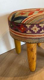 Kruk - Hout, Wol - Afghaan Poef