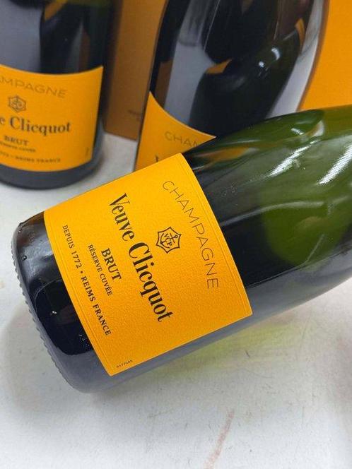 Veuve Clicquot, Veuve Clicquot Reserve cuvée - Champagne, Verzamelen, Wijnen
