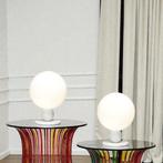 Herstal - Tafellamp (2) - Atom - opaal / wit - Glas, Staal -
