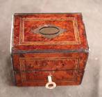 Antieke ingelegd houten - Sieradendoos - Hout, Antiek en Kunst