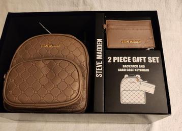 STEVE MADDEN Mini Backpack Key Chain Card-Box Gift Set beschikbaar voor biedingen
