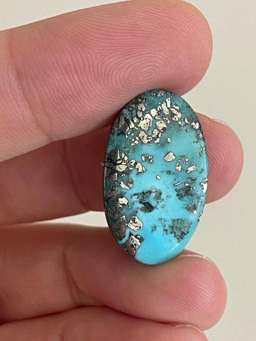 Turquoise Echte schat! Topkleur Neishabour Turquoise 22 Ct., Verzamelen, Mineralen en Fossielen