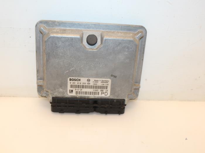 Computer Motormanagement Opel Zafira O138094, Auto-onderdelen, Elektronica en Kabels, Ophalen of Verzenden