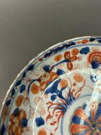 Twee Chinese Imari-kommen - Porselein - China - Kangxi, Antiek en Kunst