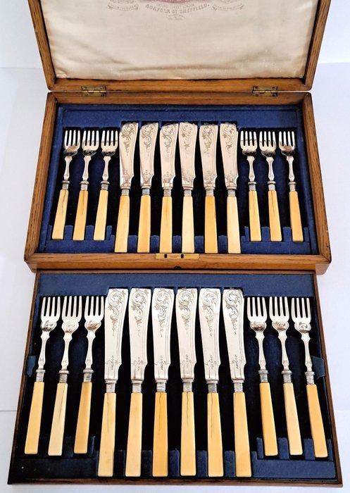 Mappin & Webb - Visbestekset voor 12 personen (24) - in, Antiek en Kunst, Antiek | Meubels | Tafels