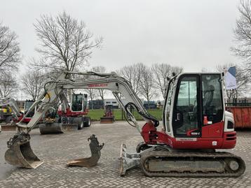 Takeuchi TB250-2 graafmachine (2022/ 811 uren) beschikbaar voor biedingen