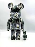 NO RESERVE Banksy X Brandalism X Medicom Toy Be@rbrick -, Antiek en Kunst