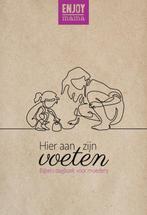 Hier aan zijn voeten 9789033826504 Leonie de Beer, Boeken, Verzenden, Zo goed als nieuw, Leonie de Beer