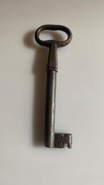 Sleutel (13) - sleutels voordeur, deur