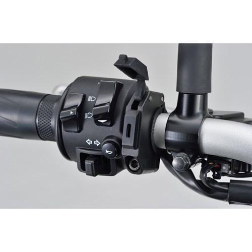 Daytona Slim Usb Type-C Power Supply - Handlebars 22,2/25,4, Computers en Software, Laptop-opladers, Verzenden