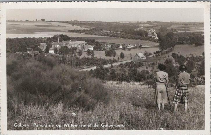 GULPEN - Panorama op Wittem vanaf de Gulperberg, Verzamelen, Ansichtkaarten | Nederland, Verzenden
