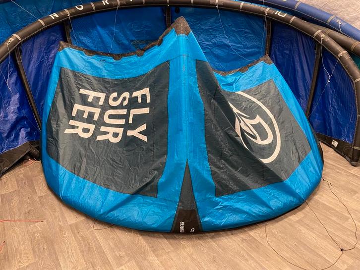Flysurfer Stoke 2 8m, Watersport en Boten, Kitesurfen, Gebruikt, Ophalen of Verzenden