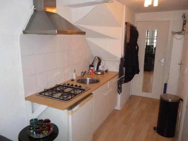 Appartement te huur in Gouda - 25 m² - 2 kamer(s) - 2 kamers, Huizen en Kamers, Huizen te huur, Zuid-Holland, Appartement
