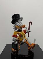 Van Apple - Money Maker