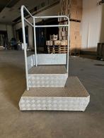 Stapmaat opstaphulp Matador, Doe-het-zelf en Verbouw, Ladders en Trappen, Ophalen, Zo goed als nieuw, Trap, Minder dan 2 meter