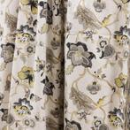 AA094 - Decoratieve stof - Bloemenachtige elegantie met