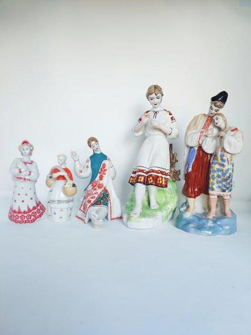 Lomonosov, K Kiev Pottery, ZHK - Miniatuur figuur - Soviet, Antiek en Kunst, Antiek | Glas en Kristal