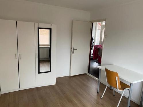 Kamer te huur Leeghwaterstraat, Hoofddorp, Huizen en Kamers, Kamers te huur, 20 tot 35 m², Overige regio's