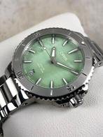 Oris - Aquis Date Automatic Green - 01 733 7770 4157-07 8 18, Nieuw