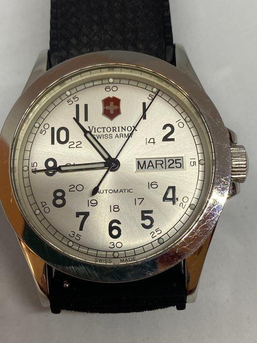 Victorinox Swiss Army - Classics - Zonder Minimumprijs -, Sieraden, Tassen en Uiterlijk, Horloges | Heren