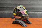 Ferrari - Charles Leclerc - 2024 - Replica helmet with HANS, Verzamelen, Automerken, Motoren en Formule 1, Nieuw