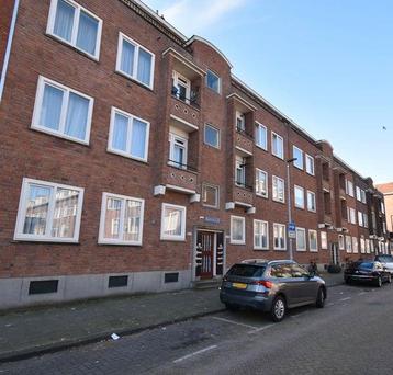 Te huur Appartement in Rotterdammet 4 kamers beschikbaar voor biedingen