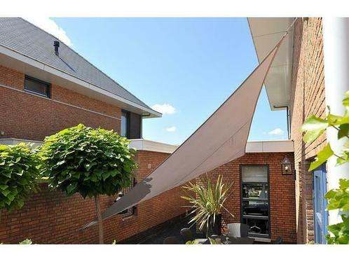 Nesling Dreamsail waterproof Schaduwdoek driehoek 4 x 4 x 4, Tuin en Terras, Schaduwdoeken, Nieuw
