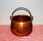 Emmer - Oude ketel, waterkoker met handvat Montage: