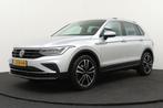 Zakelijke Lease |  Volkswagen Tiguan 1.5 150 PK TSI Aut. Spo, Auto's, Volkswagen, Automaat, Stof, Gebruikt, Overige kleuren