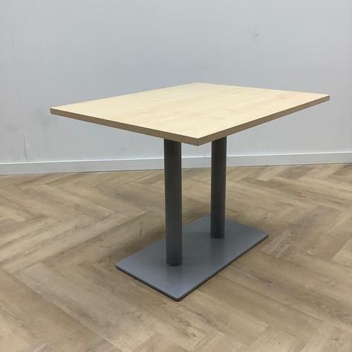 Tweedehands design tafel van Pedrali, (bxd) 100x80 cm, Ahorn, Huis en Inrichting, Tafelonderdelen, Gebruikt, Ophalen of Verzenden