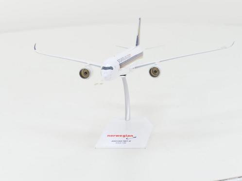 Schaal 1:200 Inflight 200 - WB78710003 Singapore Airlines..., Hobby en Vrije tijd, Modelbouw | Vliegtuigen en Helikopters, Zo goed als nieuw