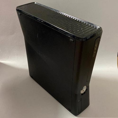 Zwarte Xbox 360 Slim 4gb + Controller, Spelcomputers en Games, Spelcomputers | Xbox 360, Ophalen of Verzenden