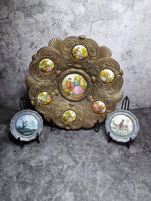 Onderbord - Brons, Metaal - Lot 3: decoratieve borden, Antiek en Kunst, Curiosa en Brocante