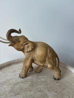 Guido Cacciapuoti - sculptuur, Elephant - 24 cm - Keramiek