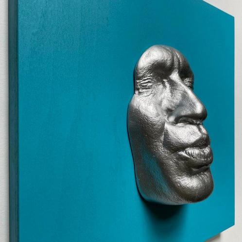 Gregos (1972) - Silver effect kiss on blue light background, Antiek en Kunst, Kunst | Schilderijen | Modern