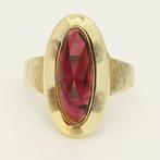 Ring - 14 karaat Geel goud - 3.27ct. tw. Granaat, Nieuw
